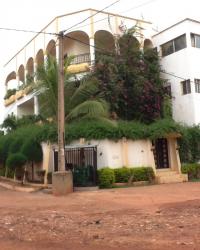 Présentation de Quelques modèles de vue des façades de nos réalisation (maison) à Bamako, de 2011 à 2012...